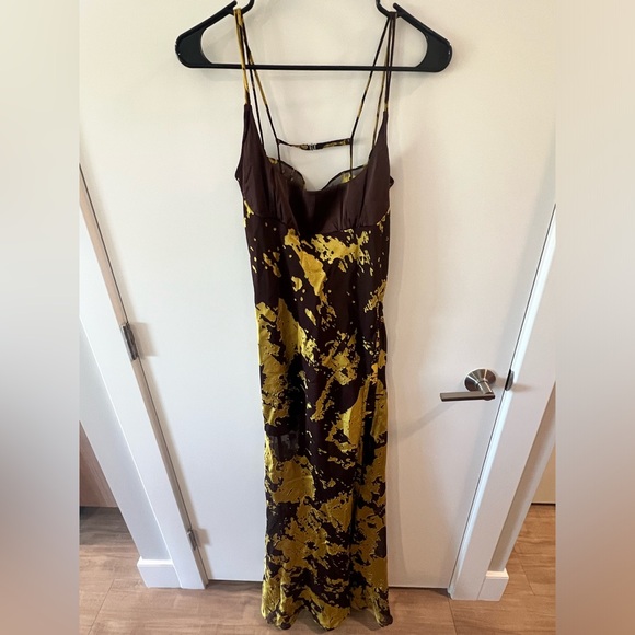 Brown and yellow maxi dress - Picture 3 of 6